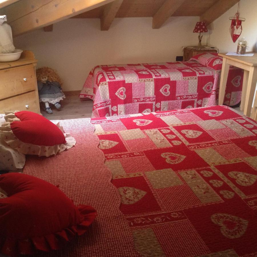 B&B La Casa Delle Bambole Panchia Exteriör bild